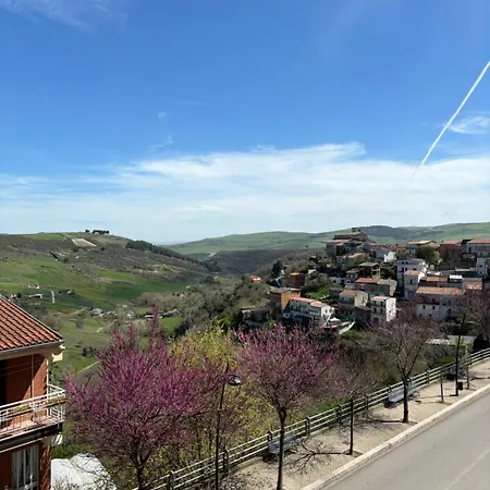 Borgo Mottola Apartment