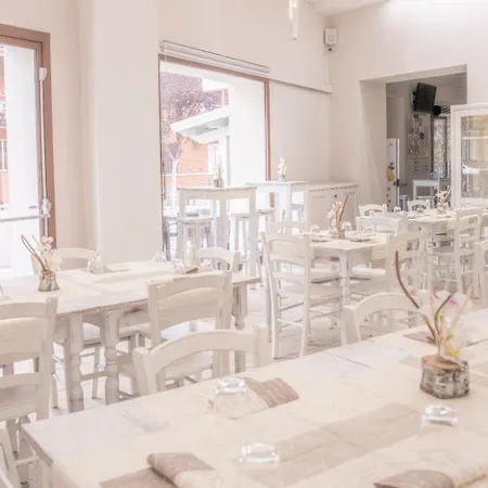 Borgo Albergo Mottola Apartment